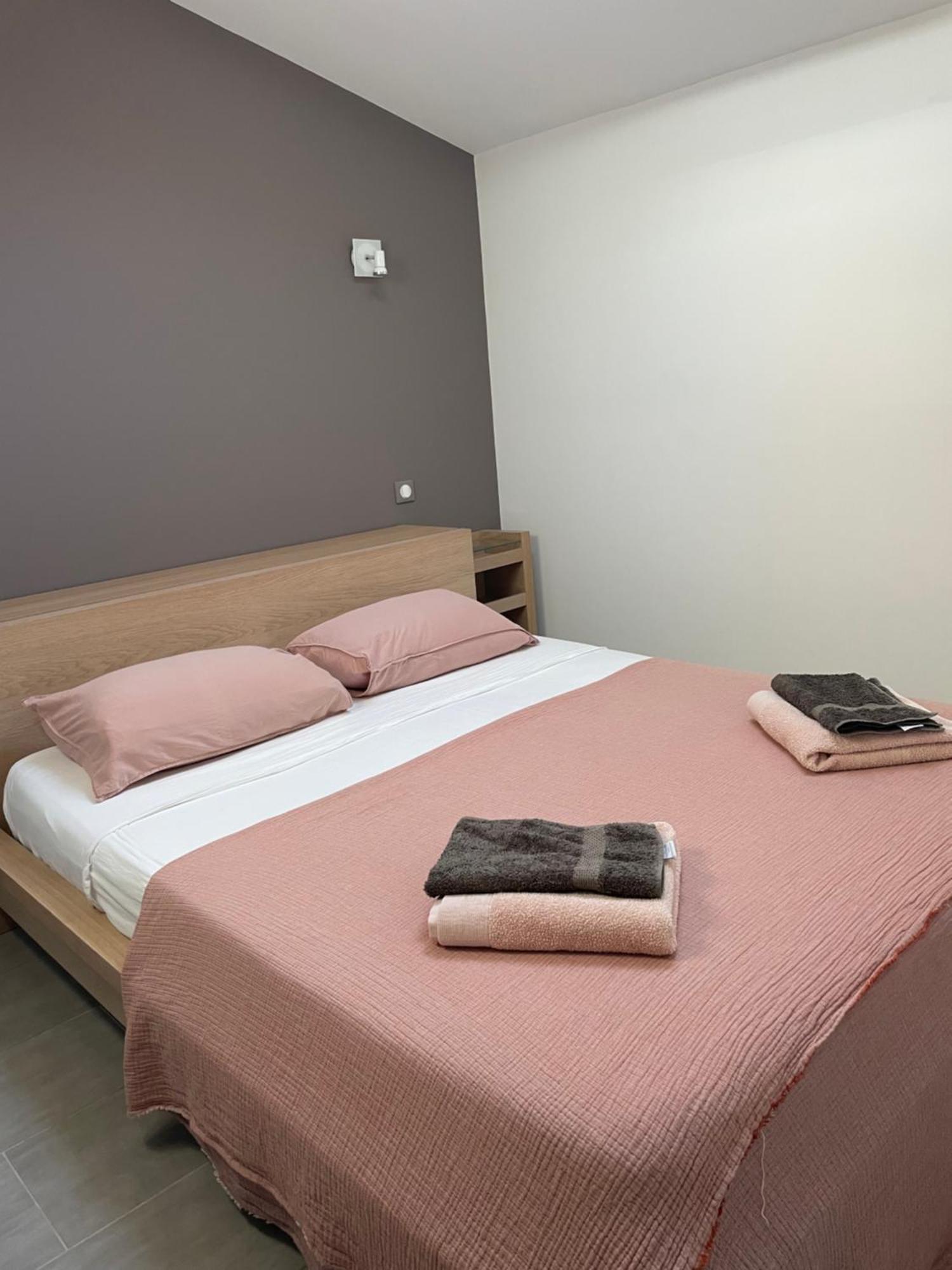 Gite Les Alpilles Eygalieres  Ngoại thất bức ảnh